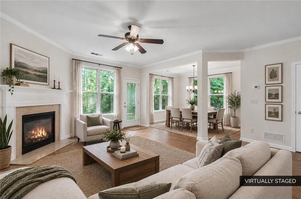 3 bedroom, 3 bathroom, 1,748 sq ft townhouse for sale at 147 Sunset Lane, Woodstock, GA 30189 — photo 2