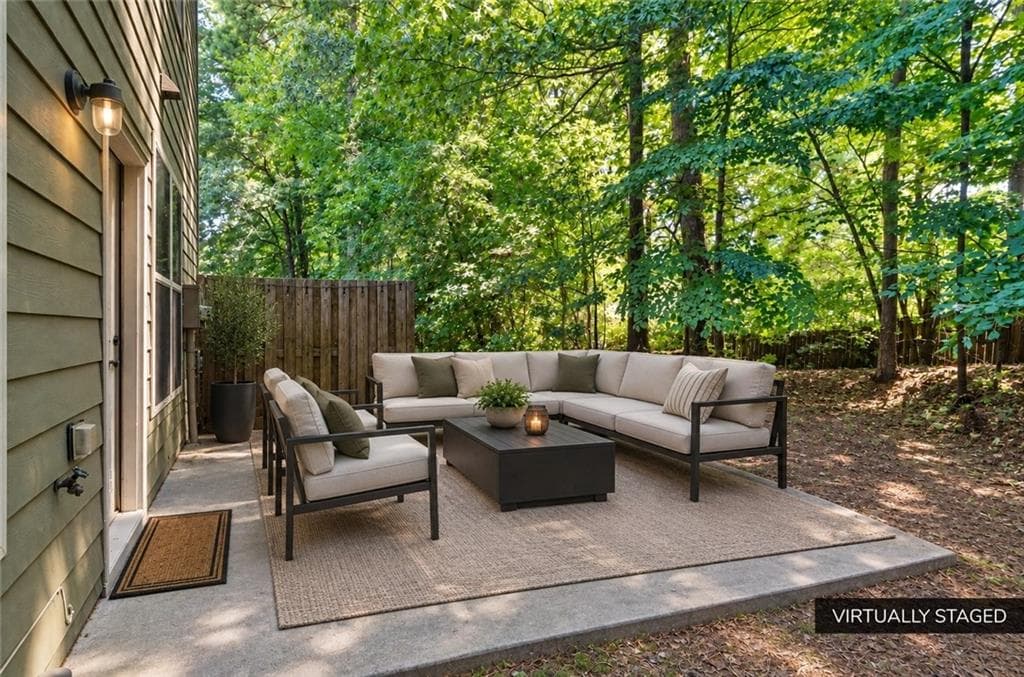 3 bedroom, 3 bathroom, 1,748 sq ft townhouse for sale at 147 Sunset Lane, Woodstock, GA 30189 — photo 5