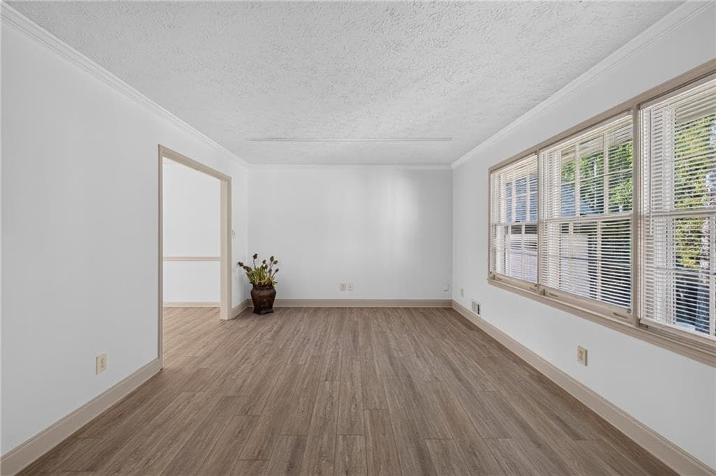 4 bedroom, 3 bathroom single family residence for sale at 3717 Leisure Court, Buford, GA 30519 — photo 5