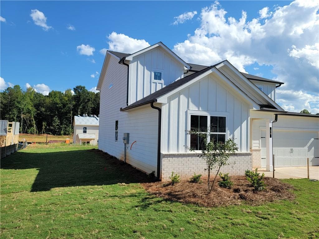 4 bedroom, 3 bathroom, 2,570 sq ft single family residence for sale at 16 Sanborne View Drive, Jefferson, GA 30549 — photo 3