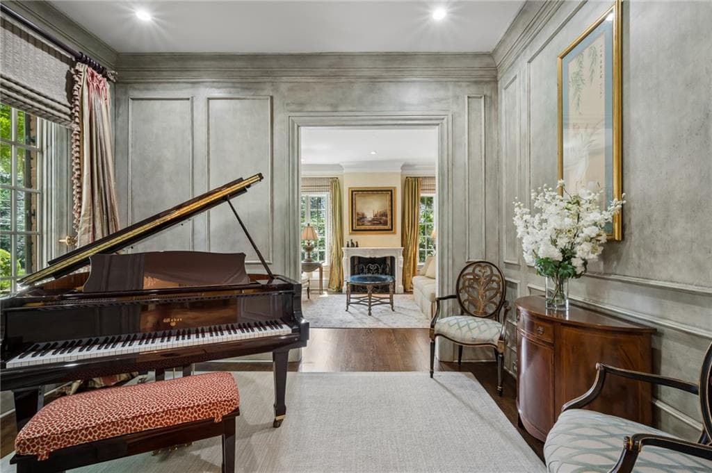 6 bedroom, 6 bathroom, 8,271 sq ft single family residence for sale at 3874 Vermont Road, Atlanta, GA 30319 — photo 9