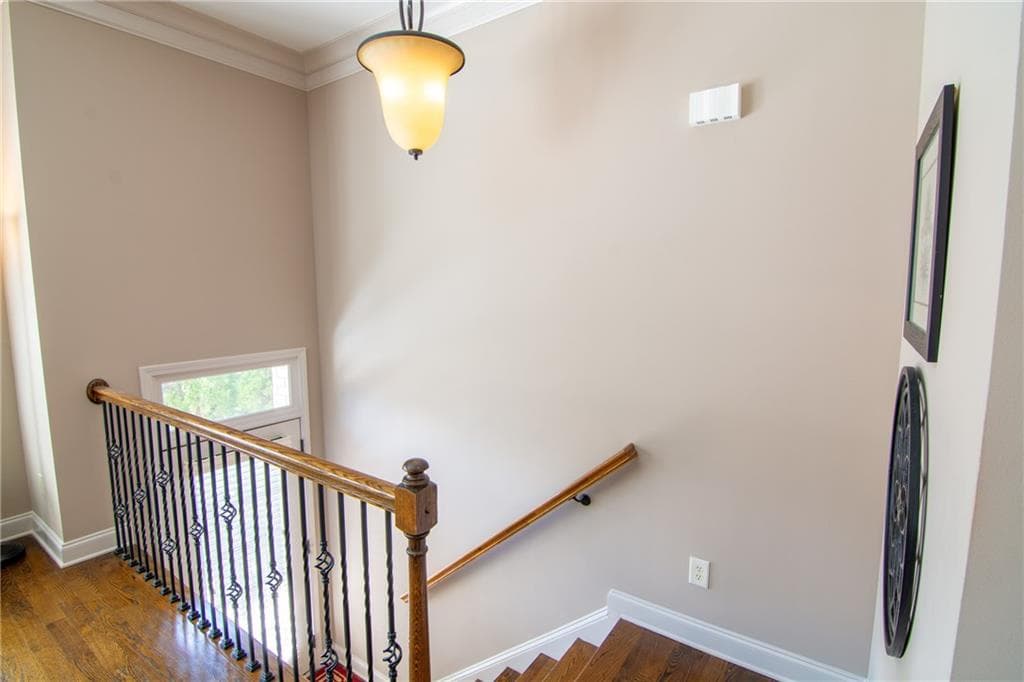 3 bedroom, 4 bathroom, 2,900 sq ft townhouse for sale at 1154 Water Grass Way, Lawrenceville, GA 30045 — photo 4
