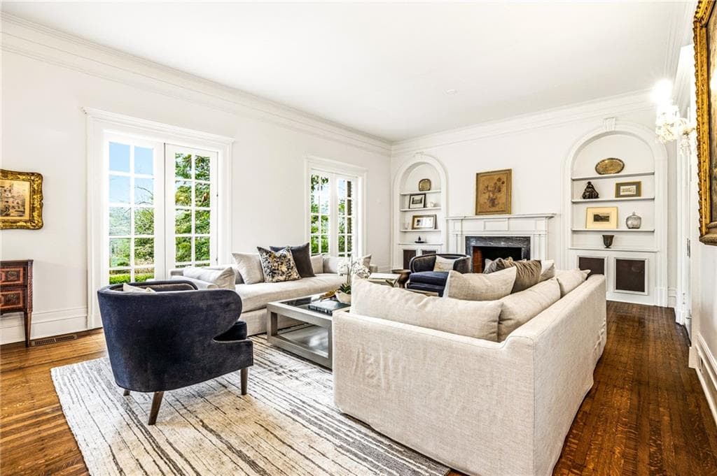 7 bedroom, 6 bathroom, 8,304 sq ft single family residence for sale at 794 Springdale Road, Atlanta, GA 30306 — photo 8
