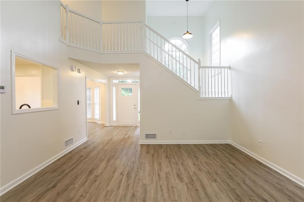 5 bedroom, 4 bathroom, 2,700 sq ft single family residence for sale at 85 Valleyside Drive, Dallas, GA 30157 — photo 3