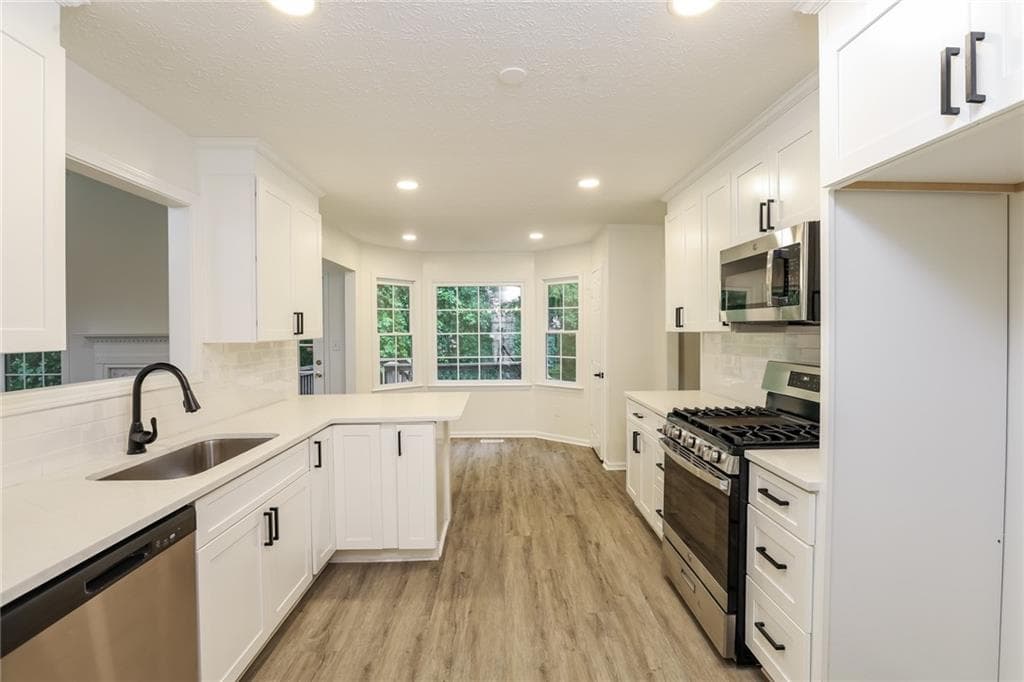 5 bedroom, 4 bathroom, 2,700 sq ft single family residence for sale at 85 Valleyside Drive, Dallas, GA 30157 — photo 5