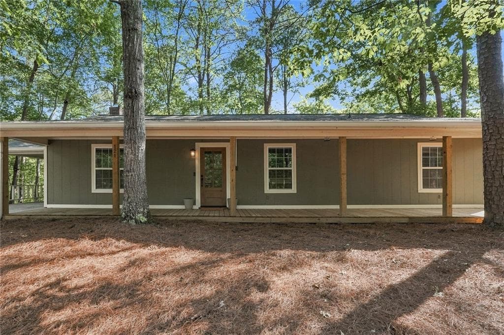 3 bedroom, 2 bathroom, 1,405 sq ft single family residence for sale at 121 White Antelope Street, Waleska, GA 30183 — photo 2