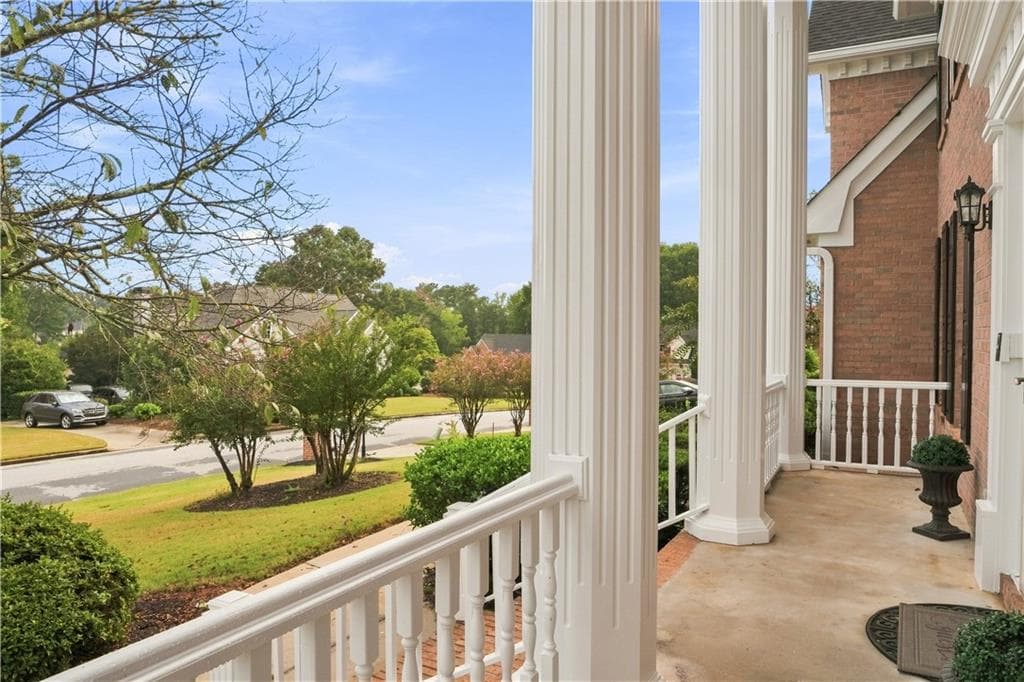 5 bedroom, 5 bathroom, 4,097 sq ft single family residence for sale at 4339 Donerail Drive, Snellville, GA 30039 — photo 4