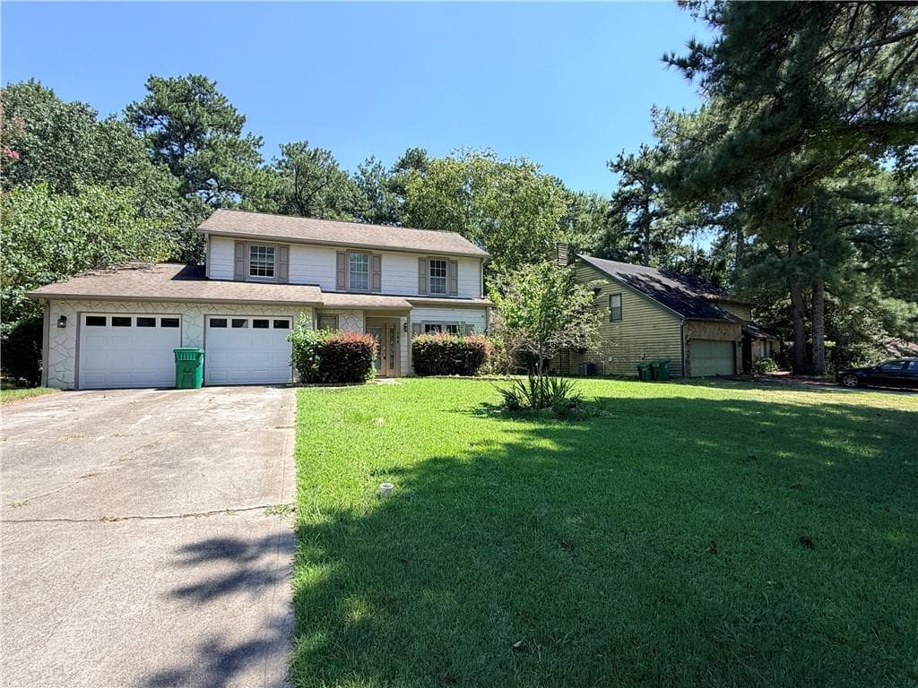 3 bedroom, 3 bathroom, 1,874 sq ft single family residence for sale at 844 Chapman Circle, Stone Mountain, GA 30088