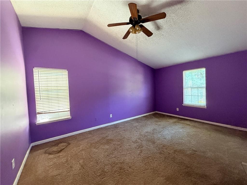 3 bedroom, 3 bathroom, 1,874 sq ft single family residence under contract at 844 Chapman Circle, Stone Mountain, GA 30088 — photo 6