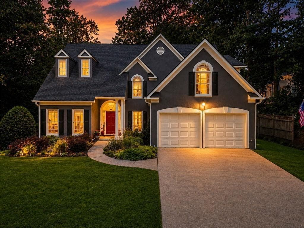 4 bedroom, 3 bathroom, 2,661 sq ft single family residence for sale at 1710 Redbud Way, Cumming, GA 30041 — photo 2