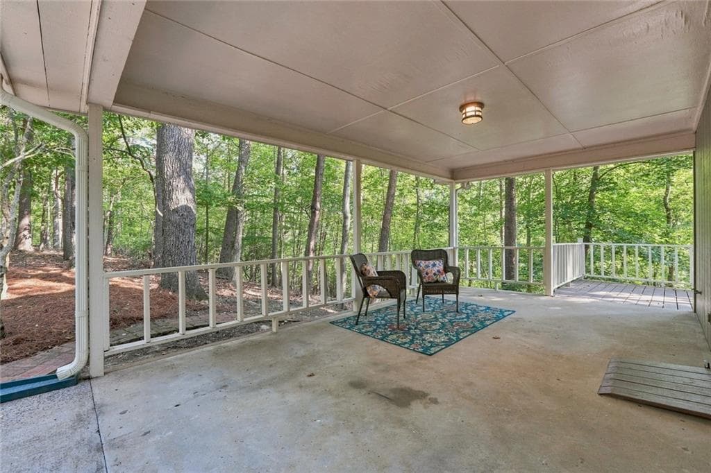 3 bedroom, 2 bathroom, 1,405 sq ft single family residence for sale at 121 White Antelope Street, Waleska, GA 30183 — photo 9