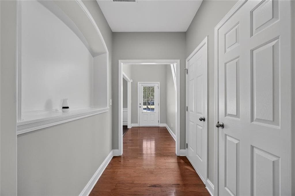 4 bedroom, 3 bathroom, 2,150 sq ft single family residence for sale at 2877 Pacifica Ives Court, Snellville, GA 30039 — photo 5