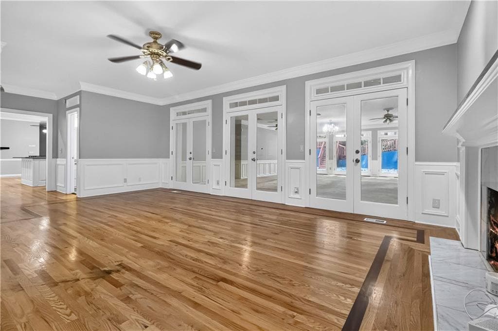 5 bedroom, 5 bathroom, 6,121 sq ft single family residence for sale at 660 Belgrave Lane, Tucker, GA 30084 — photo 7