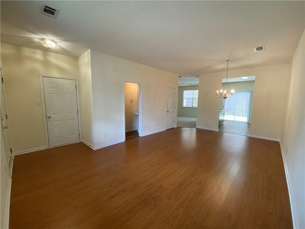 3 bedroom, 3 bathroom, 1,840 sq ft townhouse for rent at 451 Windstone Trail, Alpharetta, GA 30004 for $2,250 a month — photo 3