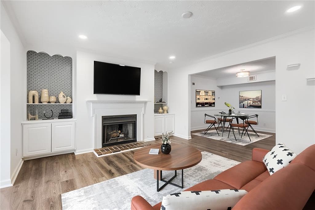 2 bedroom, 2 bathroom, 1,150 sq ft condominium for sale at 1967 Brian Way, Decatur, GA 30033 — photo 4