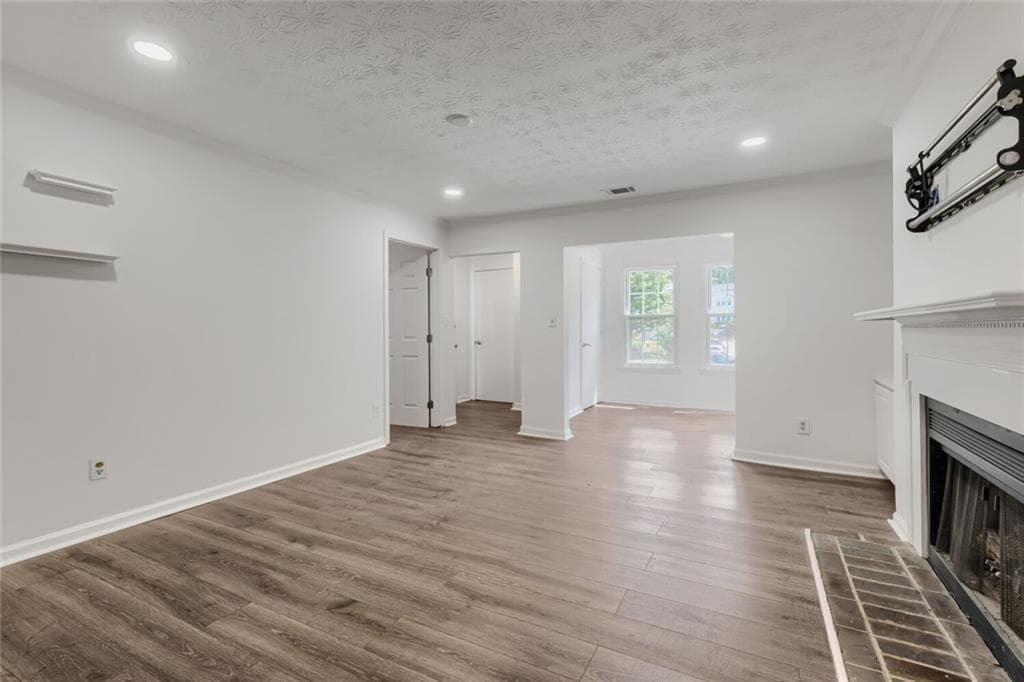 2 bedroom, 2 bathroom, 1,150 sq ft condominium for sale at 1967 Brian Way, Decatur, GA 30033 — photo 7