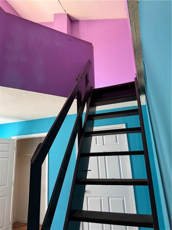 3 bedroom, 3 bathroom, 1,758 sq ft townhouse under contract at 2764 Shellbark Road, Decatur, GA 30035 — photo 6