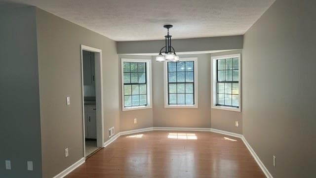 3 bedroom, 2 bathroom, 1,638 sq ft single family residence for sale at 1182 Mill Ridge Drive, Lawrenceville, GA 30046 — photo 7