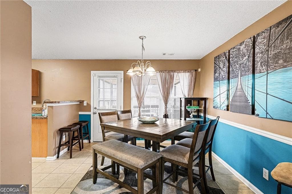 3 bedroom, 3 bathroom, 2,228 sq ft single family residence for sale at 11811 Registry Boulevard, Hampton, GA 30228 — photo 9