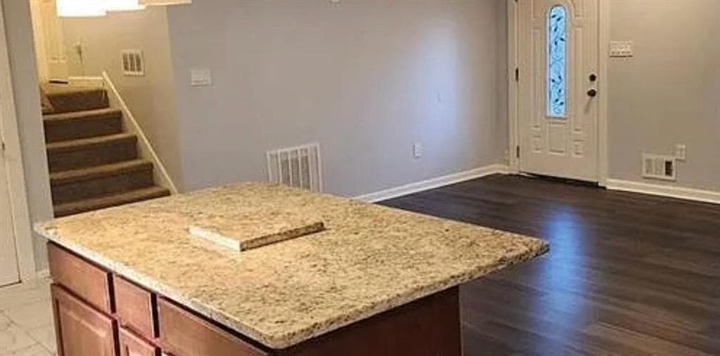 3 bedroom, 3 bathroom, 1,203 sq ft single family residence for rent at 8367 San Jose Trail, Jonesboro, GA 30236 for $1,850 a month — photo 3