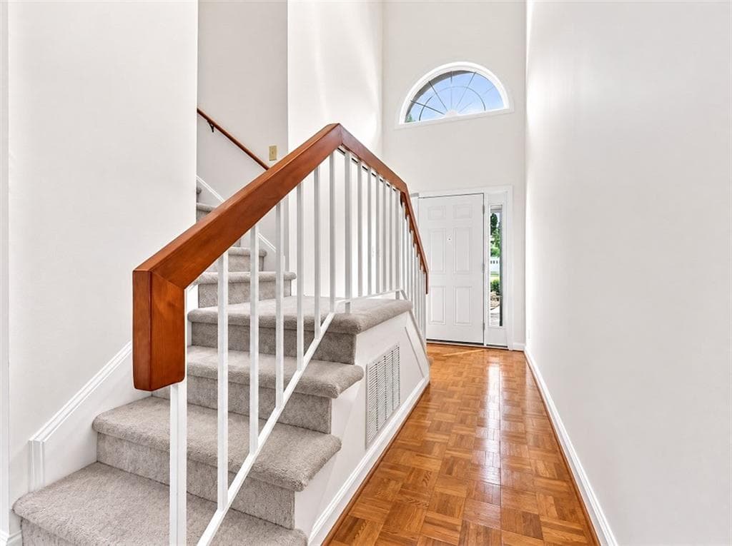 3 bedroom, 3 bathroom, 2,230 sq ft condominium for rent at 3924 Ashford Lake Court, Atlanta, GA 30319 for $4,000 a month — photo 2