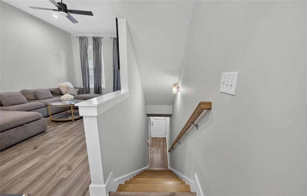 2 bedroom, 2 bathroom, 1,120 sq ft townhouse for sale at 68 Adore Court, Atlanta, GA 30315 — photo 7