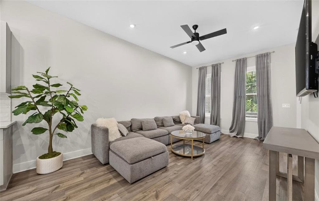 2 bedroom, 2 bathroom, 1,120 sq ft townhouse for sale at 68 Adore Court, Atlanta, GA 30315 — photo 10