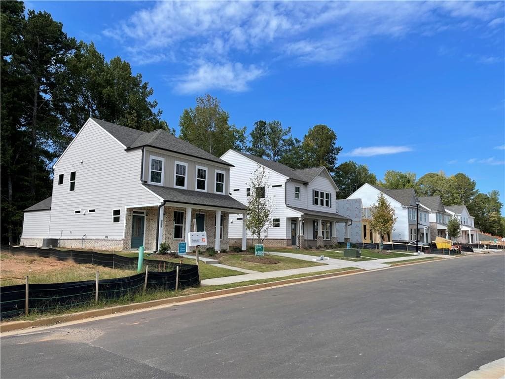 4 bedroom, 4 bathroom, 2,575 sq ft single family residence for sale at 3382 Wild Clary (Lot 70) Court, Buford, GA 30519 — photo 3