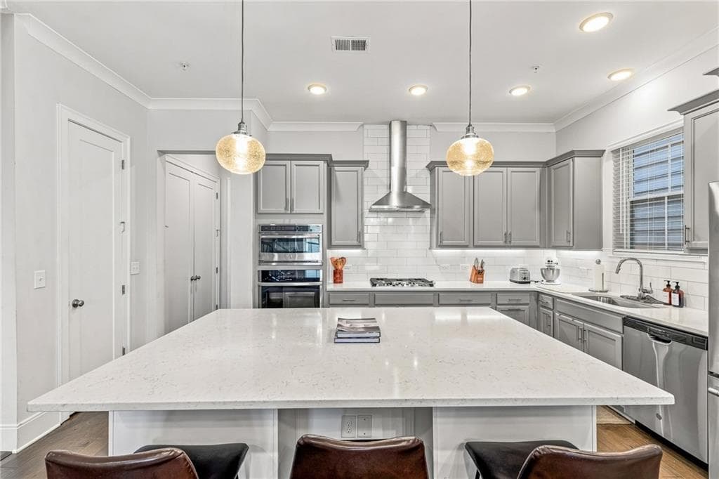 4 bedroom, 3 bathroom, 2,600 sq ft single family residence under contract at 506 Hargrove, Decatur, GA 30030 — photo 2