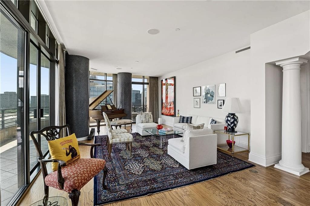 3 bedroom, 3 bathroom, 3,373 sq ft condominium for sale at 750 Park Avenue 15SE, Atlanta, GA 30326 — photo 4