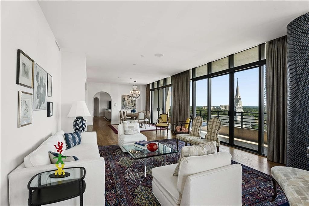 3 bedroom, 3 bathroom, 3,373 sq ft condominium for sale at 750 Park Avenue 15SE, Atlanta, GA 30326 — photo 6