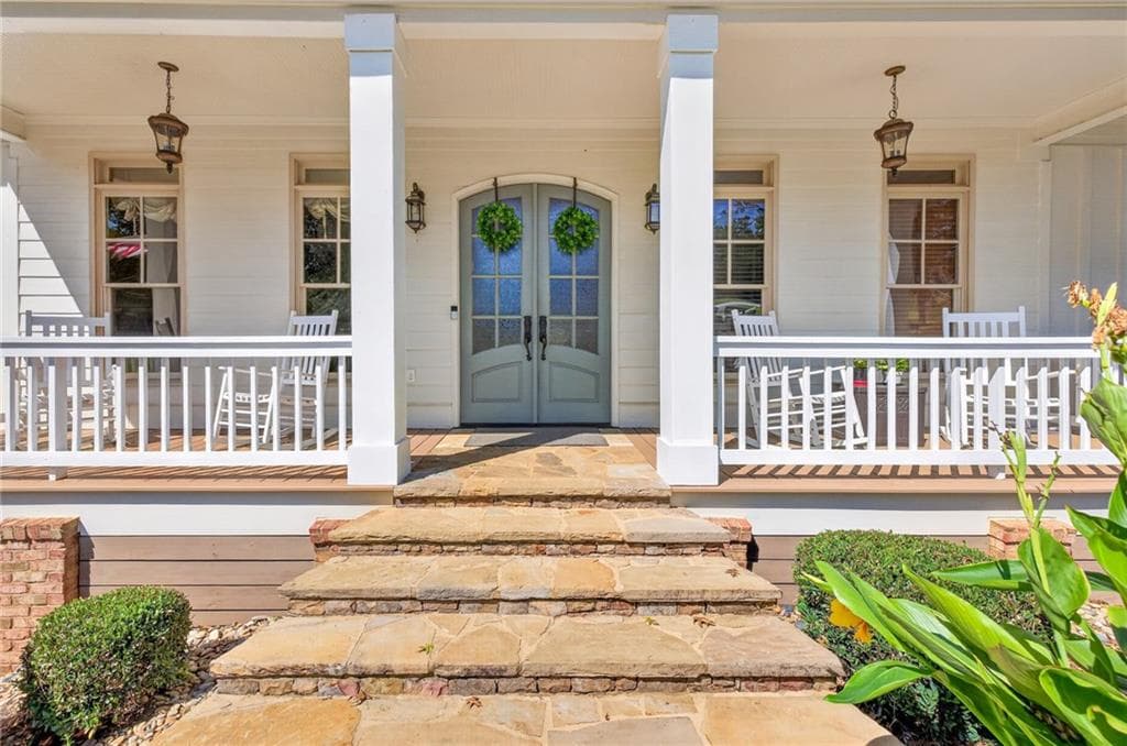6 bedroom, 5 bathroom, 3,020 sq ft single family residence for sale at 991 Old Forge Lane, Jefferson, GA 30549 — photo 5