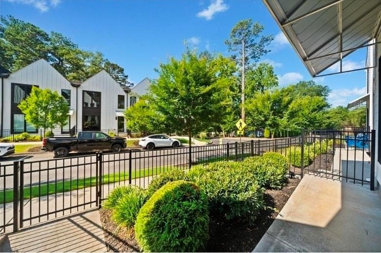 3 bedroom, 2 bathroom, 2,584 sq ft townhouse for rent at 121 Pearl Street, Woodstock, GA 30188 for $3,450 a month — photo 9