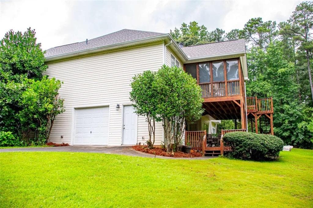 3 bedroom, 2 bathroom, 3,918 sq ft single family residence for sale at 7046 Tara Drive, Villa Rica, GA 30180 — photo 5