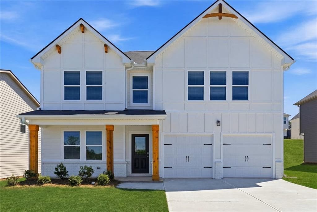 4 bedroom, 3 bathroom, 2,300 sq ft single family residence for sale at 202 Friesian Way, Hogansville, GA 30230 — photo 2