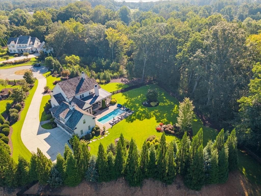 4 bedroom, 5 bathroom, 4,514 sq ft single family residence for sale at 1023 Madison Hall Ln, Milton, GA 30004 — photo 6