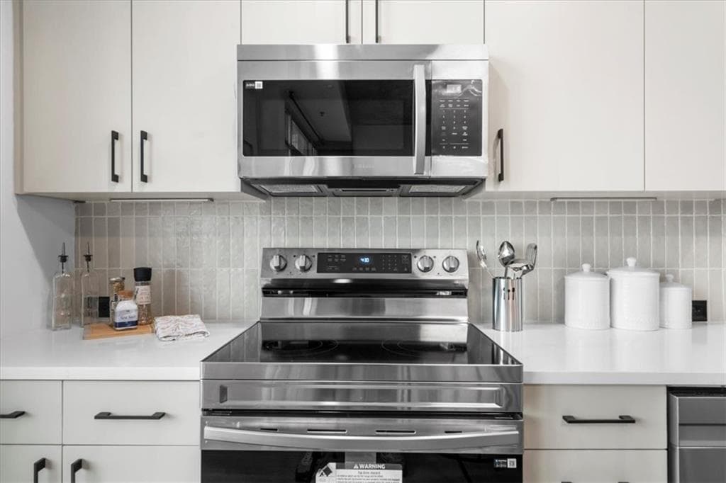 1 bedroom, 1 bathroom, 790 sq ft condominium for rent at 250 Pharr Road 704, Atlanta, GA 30305 for $2,000 a month — photo 8