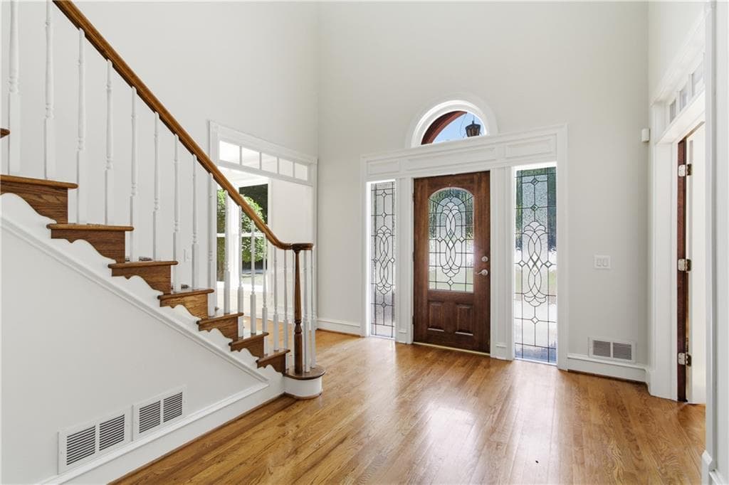 6 bedroom, 5 bathroom, 5,681 sq ft single family residence under contract at 2960 Vail Valley Court, Snellville, GA 30078 — photo 6