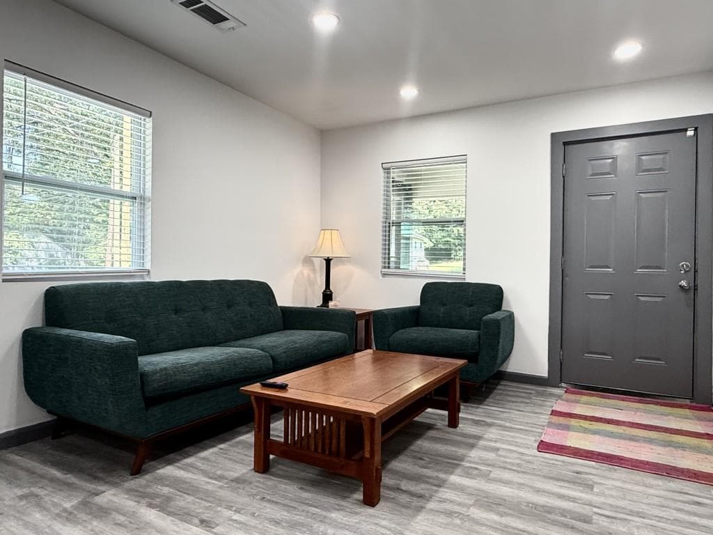 3 bedroom, 2 bathroom, 1,200 sq ft single family residence for rent at 1477 Olive Street, Atlanta, GA 30310 for $1,995 a month — photo 2