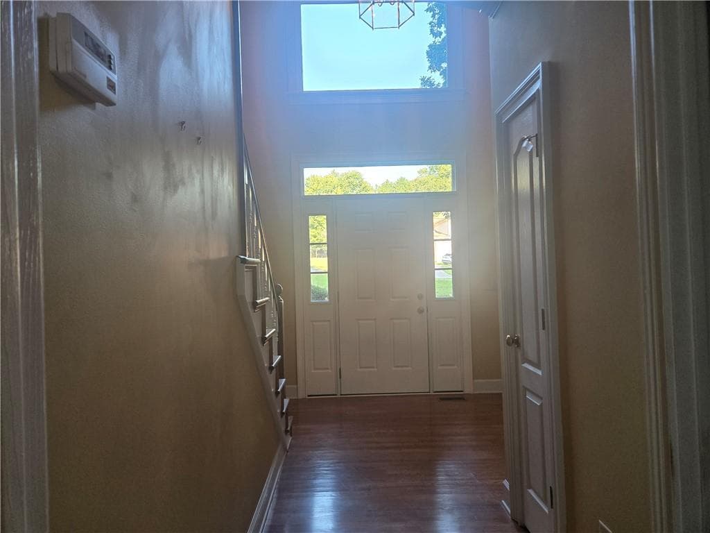 4 bedroom, 3 bathroom, 2,826 sq ft single family residence for sale at 622 Plantation Dr Drive, Lithia Springs, GA 30122 — photo 2