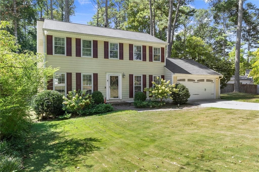 3 bedroom, 3 bathroom, 1,841 sq ft single family residence under contract at 410 Wall Street, Marietta, GA 30068 — photo 2
