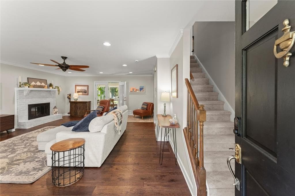 3 bedroom, 3 bathroom, 1,841 sq ft single family residence under contract at 410 Wall Street, Marietta, GA 30068 — photo 10