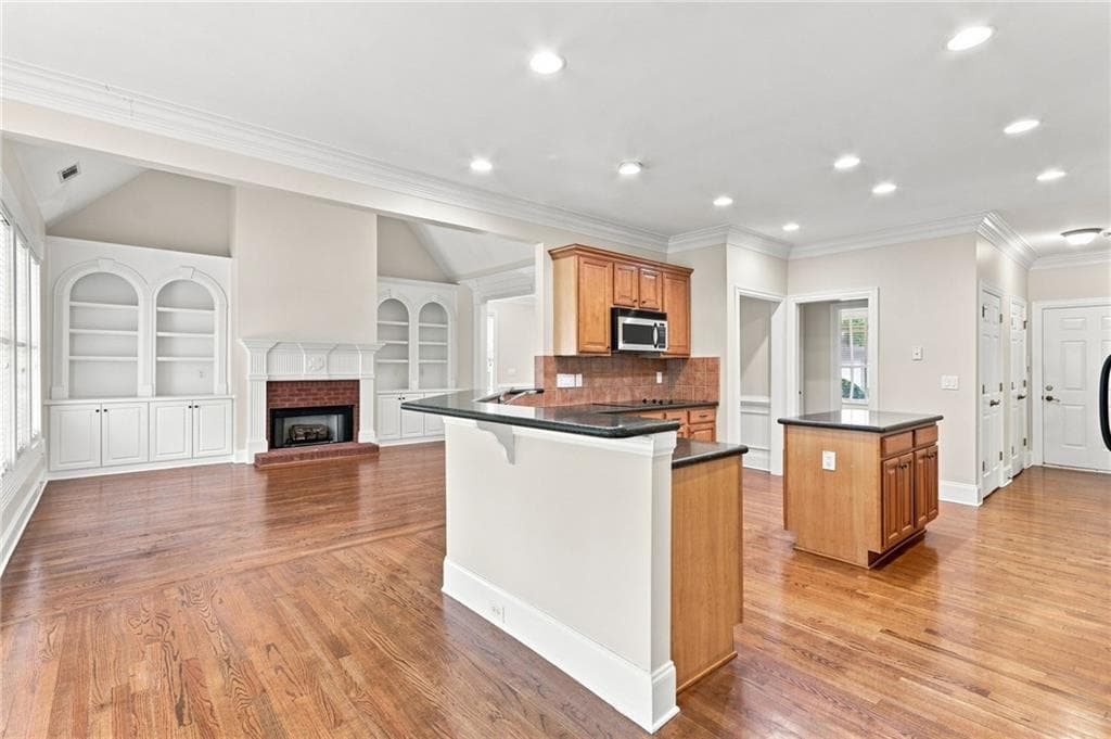 3 bedroom, 3 bathroom, 2,981 sq ft single family residence for sale at 925 Windsor Place Circle, Grayson, GA 30017 — photo 7