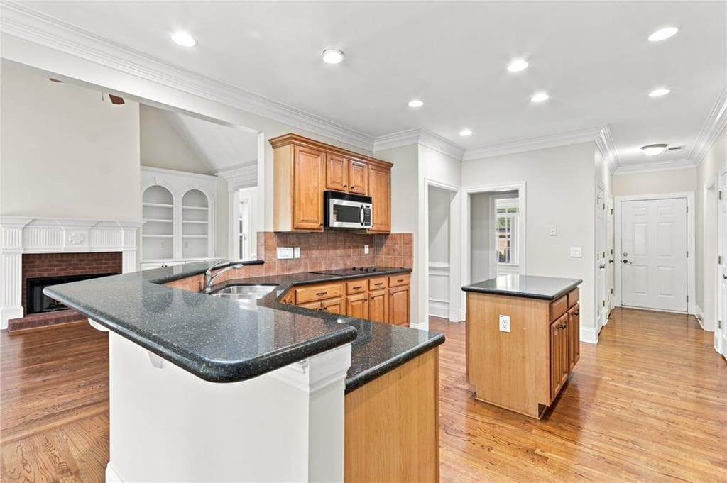 3 bedroom, 3 bathroom, 2,981 sq ft single family residence for sale at 925 Windsor Place Circle, Grayson, GA 30017 — photo 10