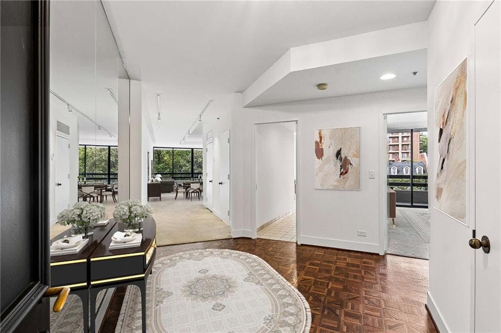 2 bedroom, 3 bathroom, 1,855 sq ft condominium for sale at 2660 Peachtree Road 6D, Atlanta, GA 30305