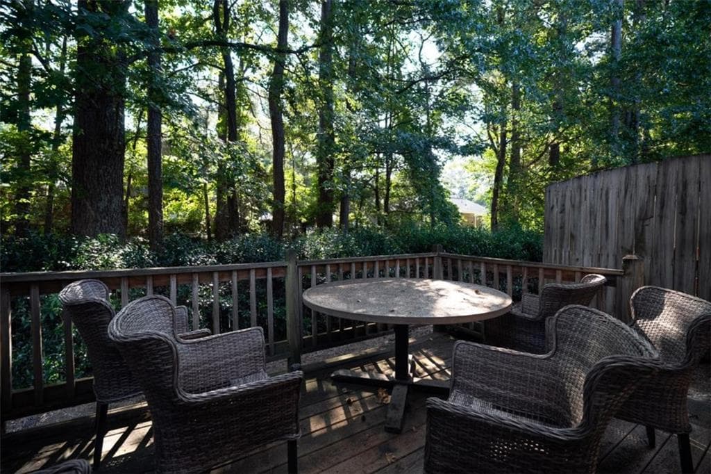 3 bedroom, 3 bathroom, 1,432 sq ft townhouse for sale at 7070 Galloway Point, Riverdale, GA 30296 — photo 3