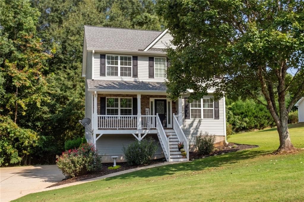 3 bedroom, 3 bathroom, 1,813 sq ft single family residence for sale at 236 Shenandoah Drive, Hiram, GA 30141