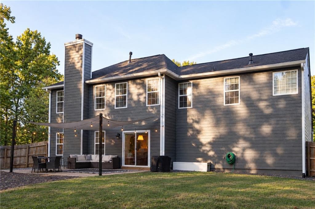 4 bedroom, 3 bathroom, 2,115 sq ft single family residence for sale at 3675 Wake Robin Way, Cumming, GA 30028 — photo 3