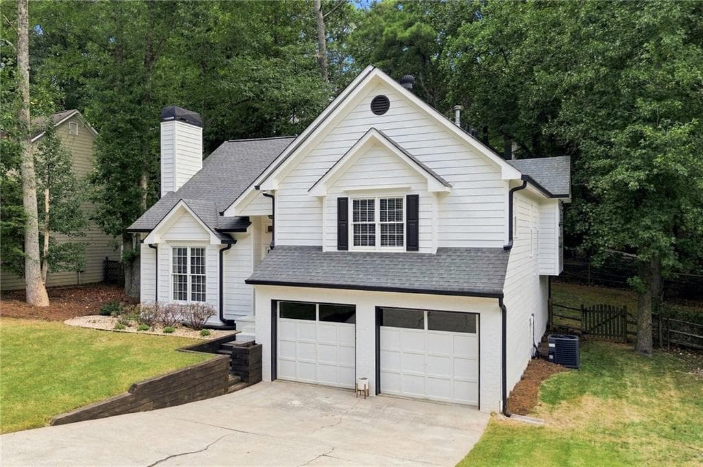 4 bedroom, 2 bathroom, 1,669 sq ft single family residence under contract at 657 Wedgewood Drive, Woodstock, GA 30189 — photo 2