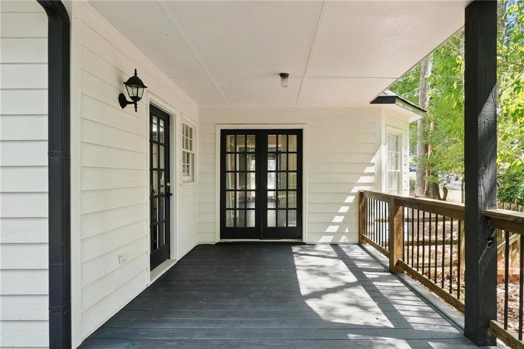 4 bedroom, 2 bathroom, 1,669 sq ft single family residence under contract at 657 Wedgewood Drive, Woodstock, GA 30189 — photo 8